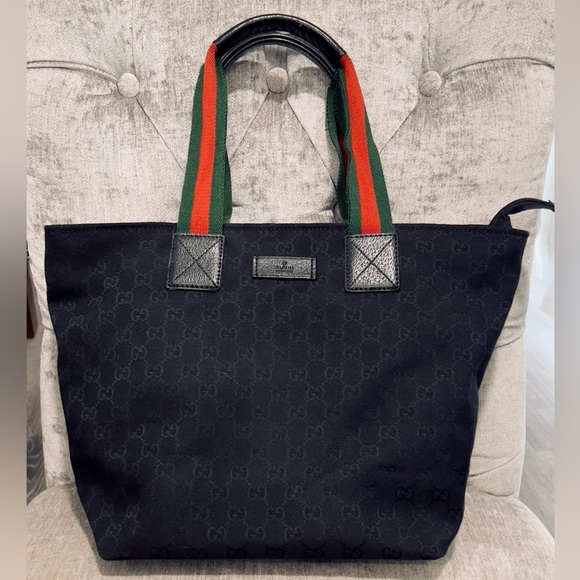 Authentic Gucci GG Black Canvas Tote - EUC - Picture 1 of 10